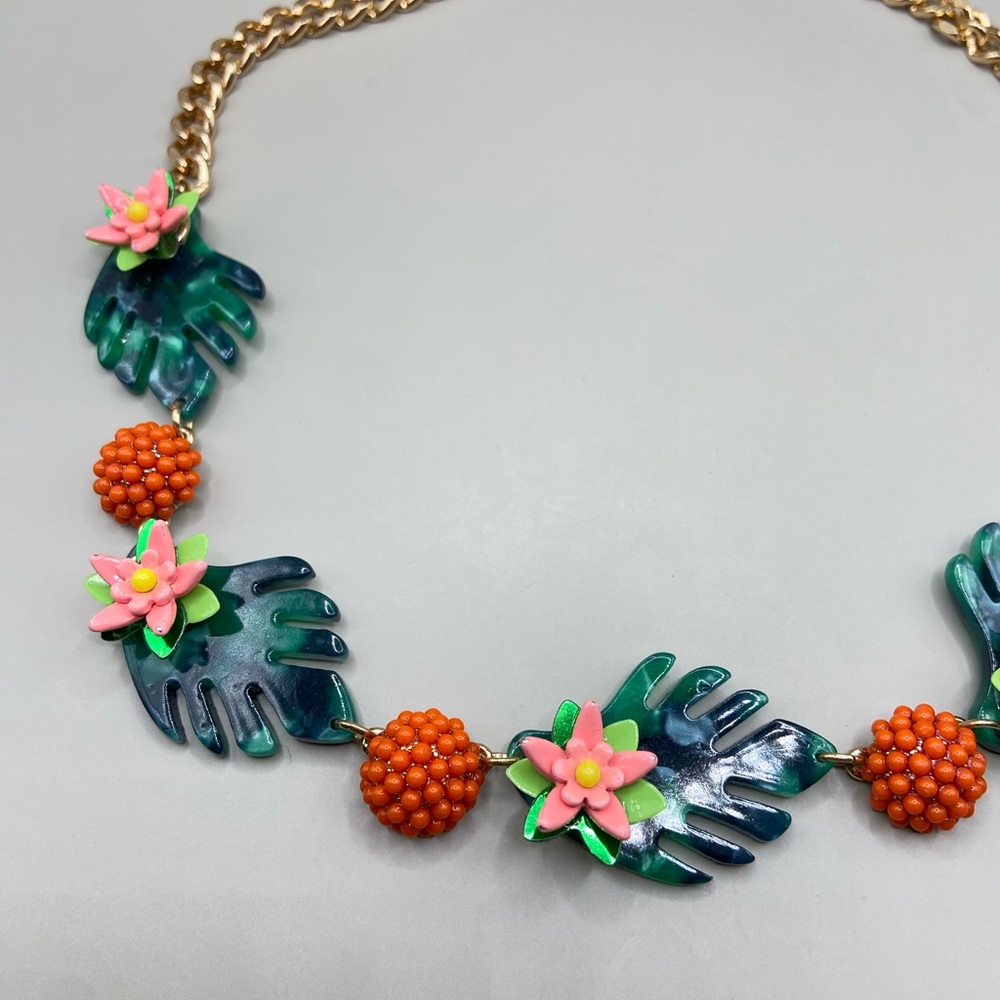 INC International Concepts Gold Tone Tropical Leaf Floral Statement Necklace - Picture 3 of 7